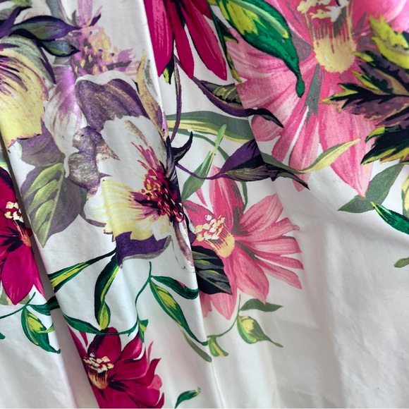 LIKE NEW Eliza J A Line Dress - Picture 9 of 9